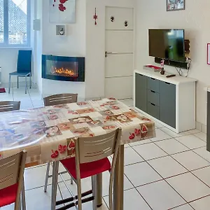 Appartement Beautiful In La Bourboule With Kitchen, Le Mont-Dore